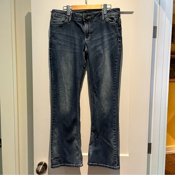 vintage low-rise bootcut wrangler jeans - Picture 3 of 8